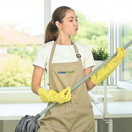 CleanUpliftCompanyWorker